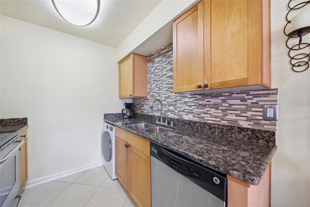 5092 BEACH DRIVE SE A photo 8