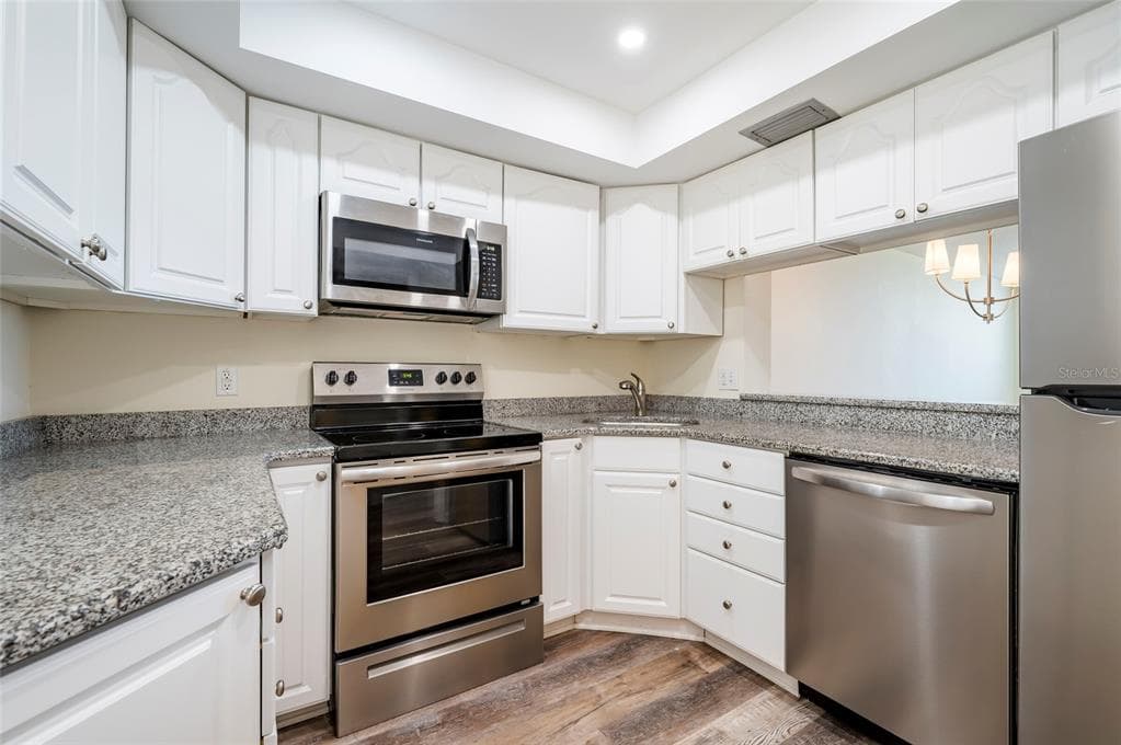 2618 COVE CAY DRIVE 702 photo 13