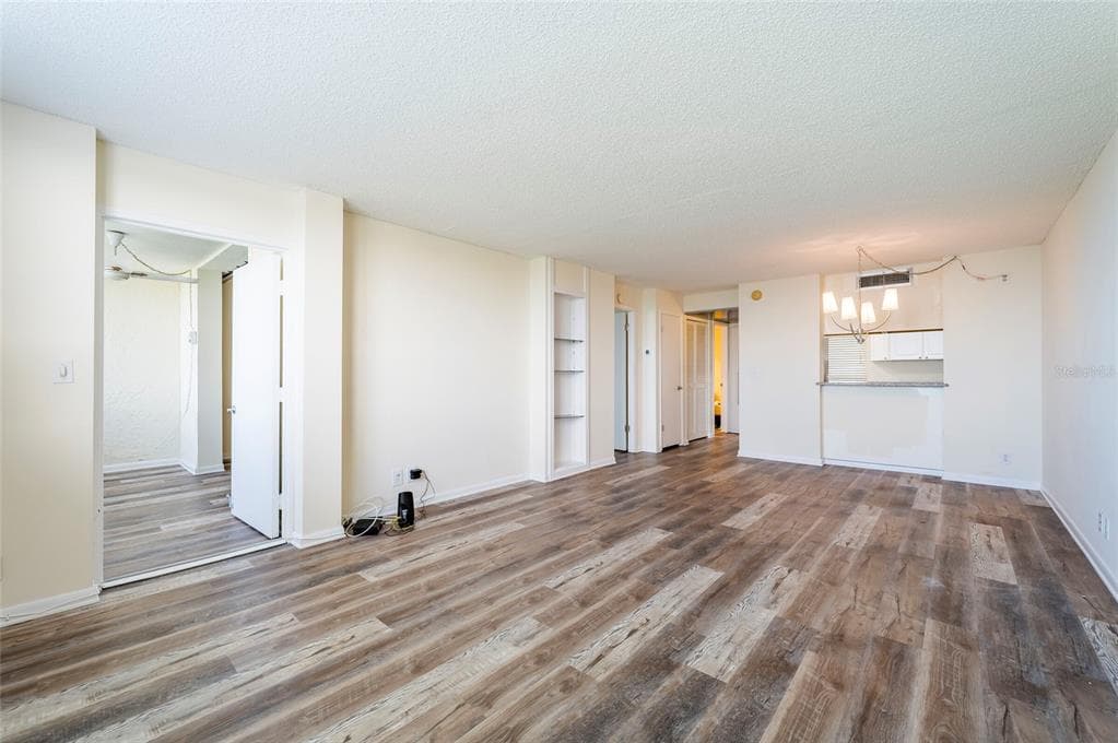 2618 COVE CAY DRIVE 702 photo 20