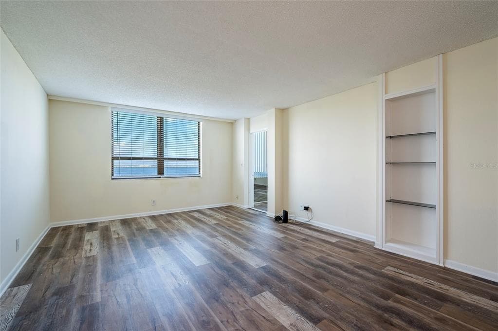2618 COVE CAY DRIVE 702 photo 19
