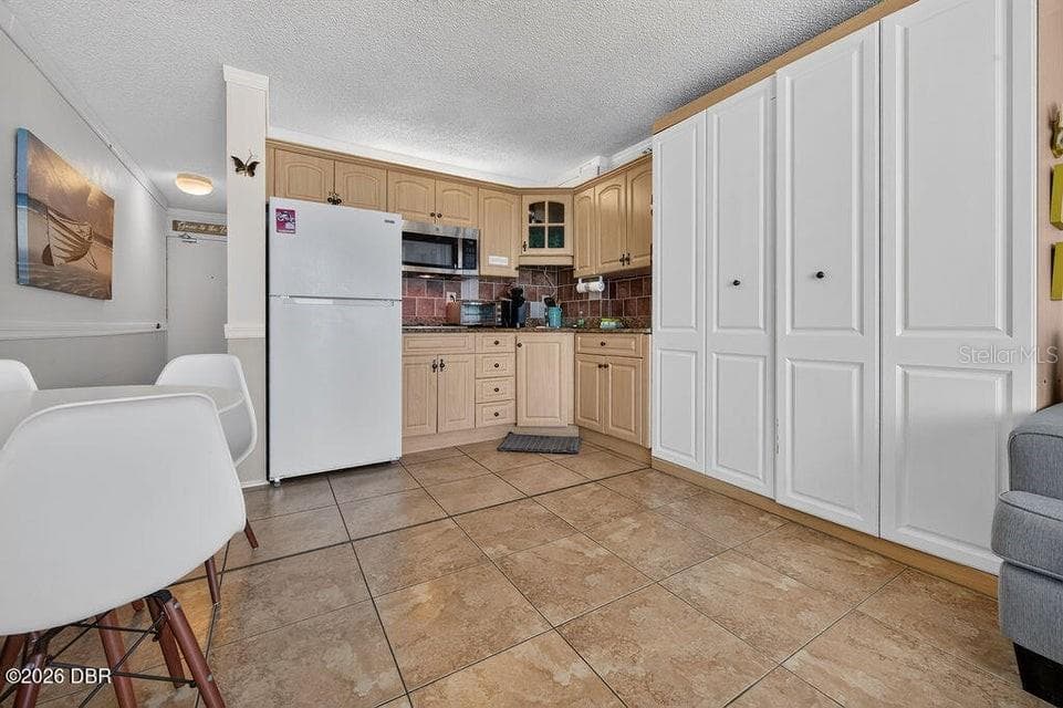701 S ATLANTIC AVENUE 502 photo 13