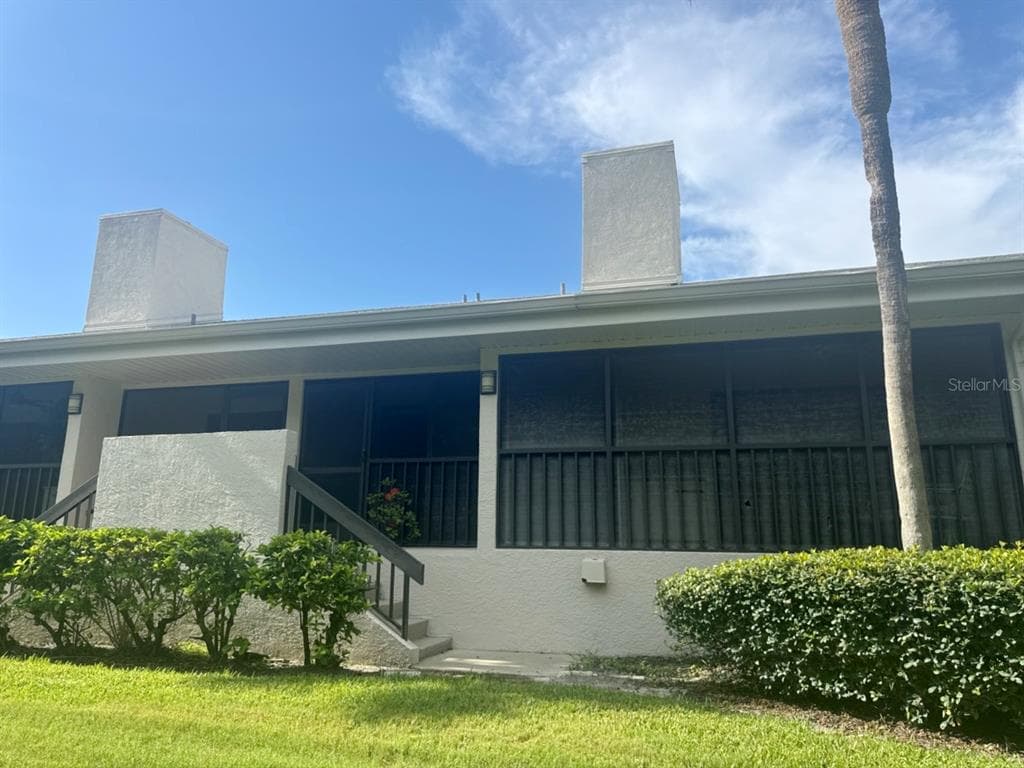 1312 PASADENA AVENUE S 15 photo 3