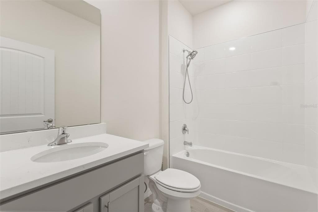 1545 DELPHI WAY photo 13