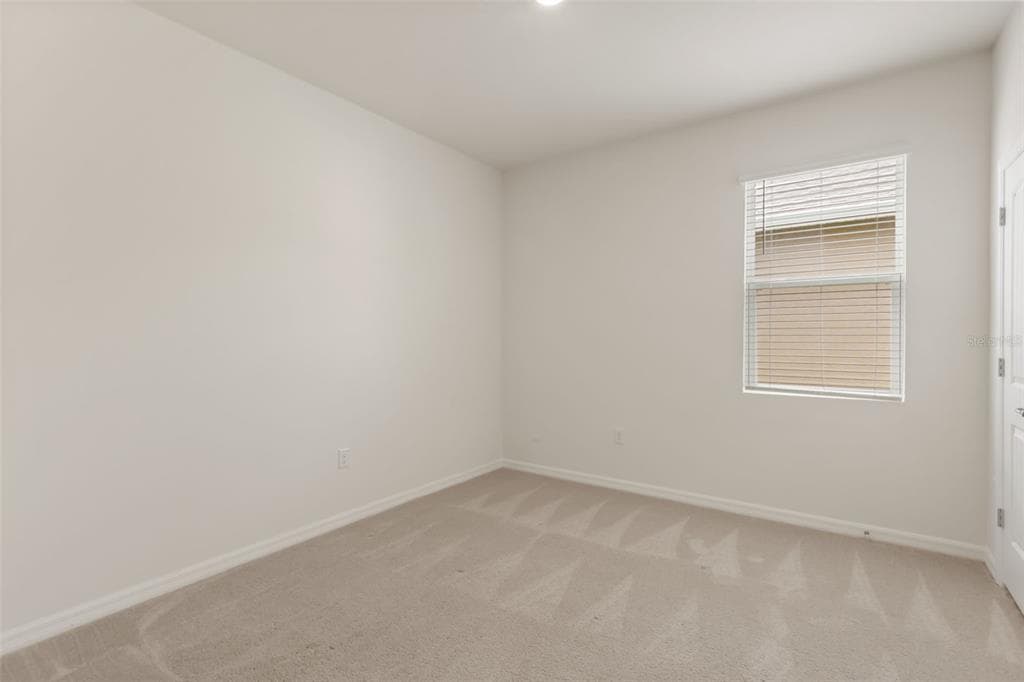 1545 DELPHI WAY photo 9