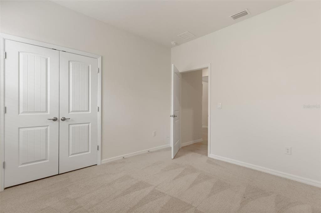 1545 DELPHI WAY photo 10
