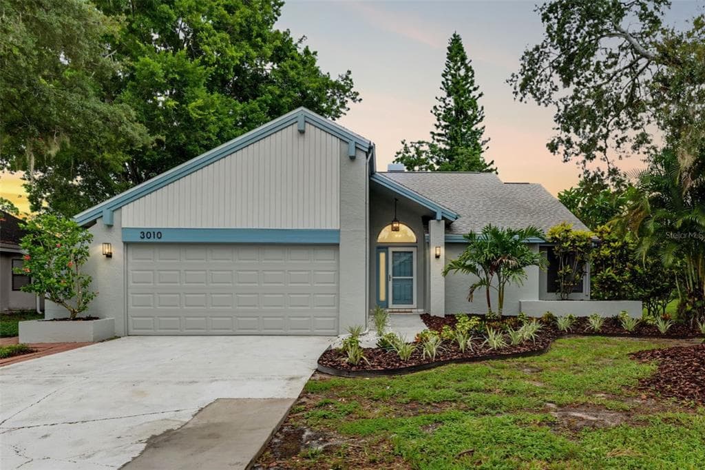3010 LONGBROOKE WAY photo 1