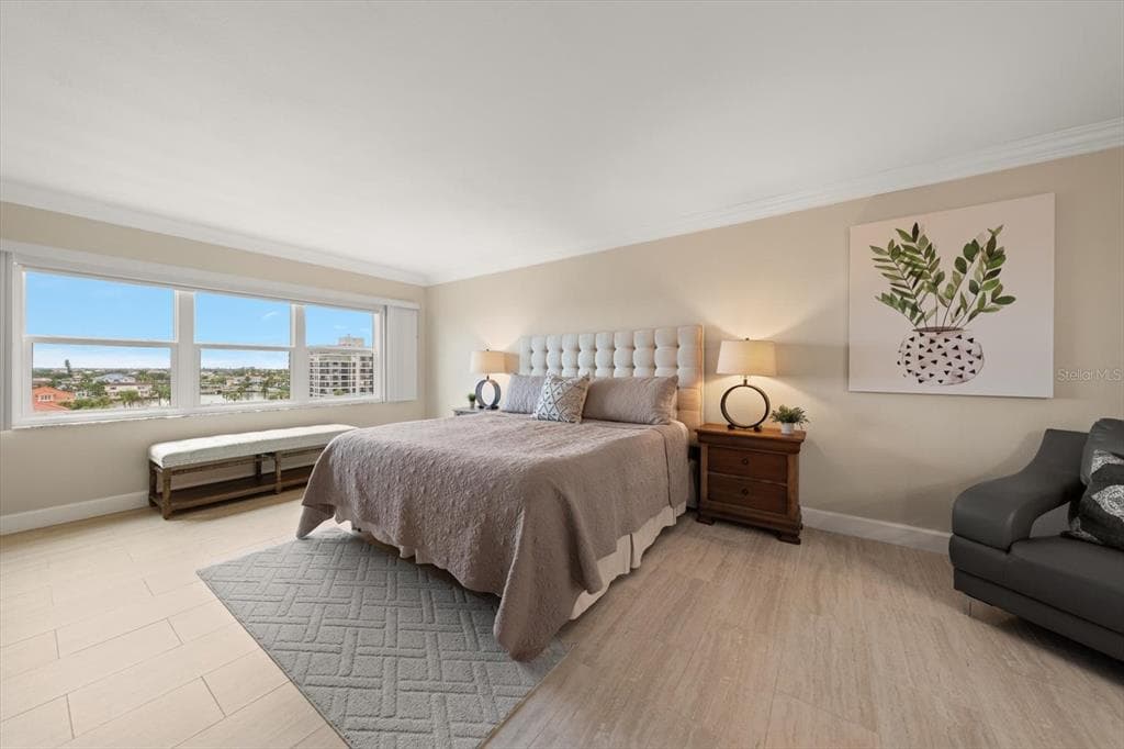 1621 GULF BOULEVARD 607 photo 21