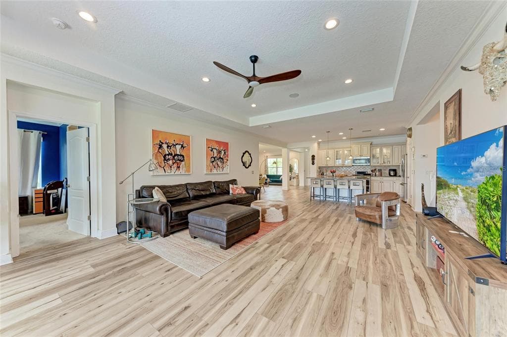 12051 FOREST PARK CIRCLE photo 13