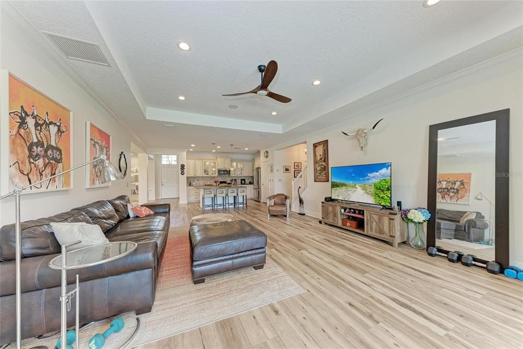 12051 FOREST PARK CIRCLE photo 12