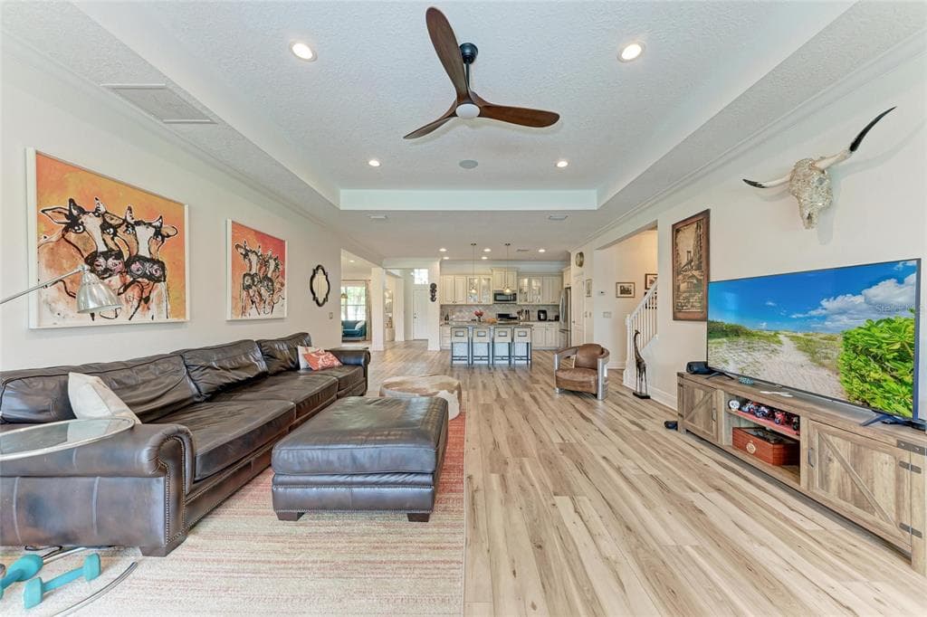 12051 FOREST PARK CIRCLE photo 11