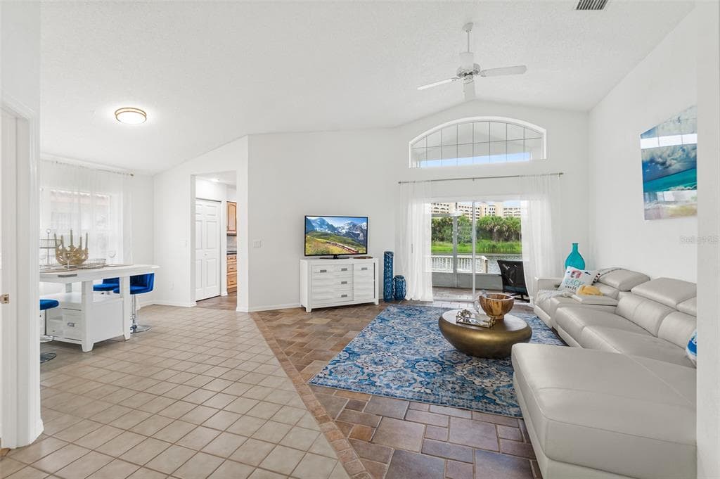 18 SAN RAFAEL COURT photo 17