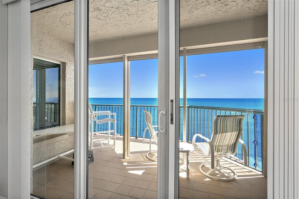 3425 S ATLANTIC AVENUE 1206 photo 4