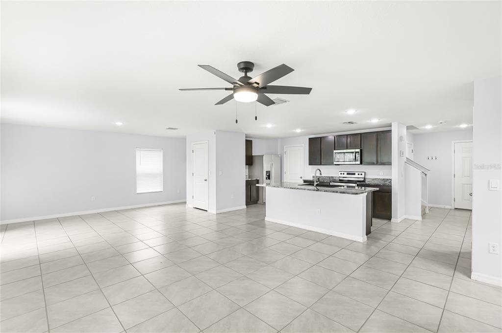 10116 CHARLOTTE DRIVE photo 5