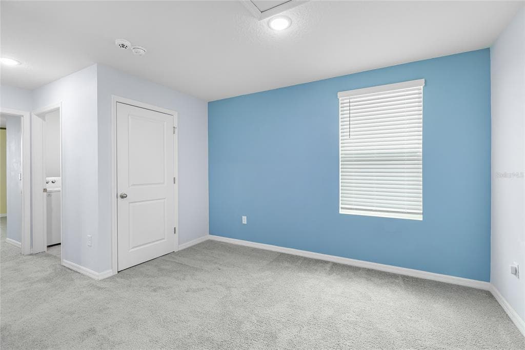10116 CHARLOTTE DRIVE photo 15