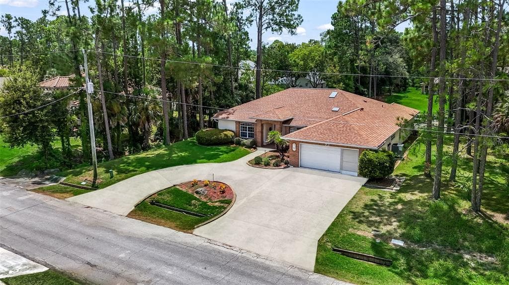 73 WATERS DRIVE photo 1