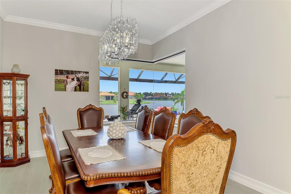 292 VILLORESI BOULEVARD photo 12