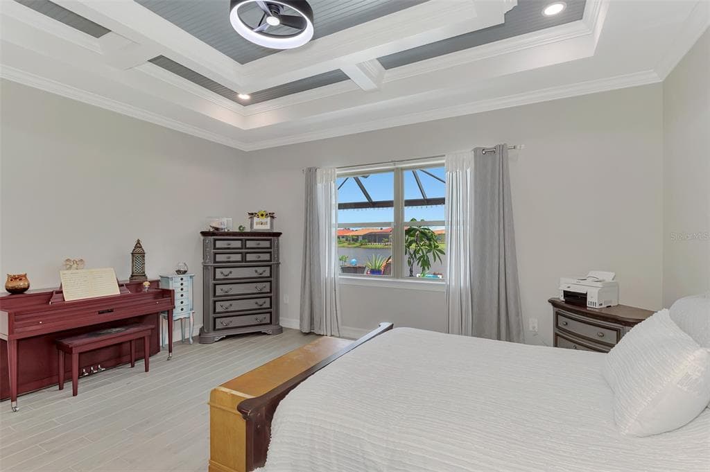 292 VILLORESI BOULEVARD photo 15