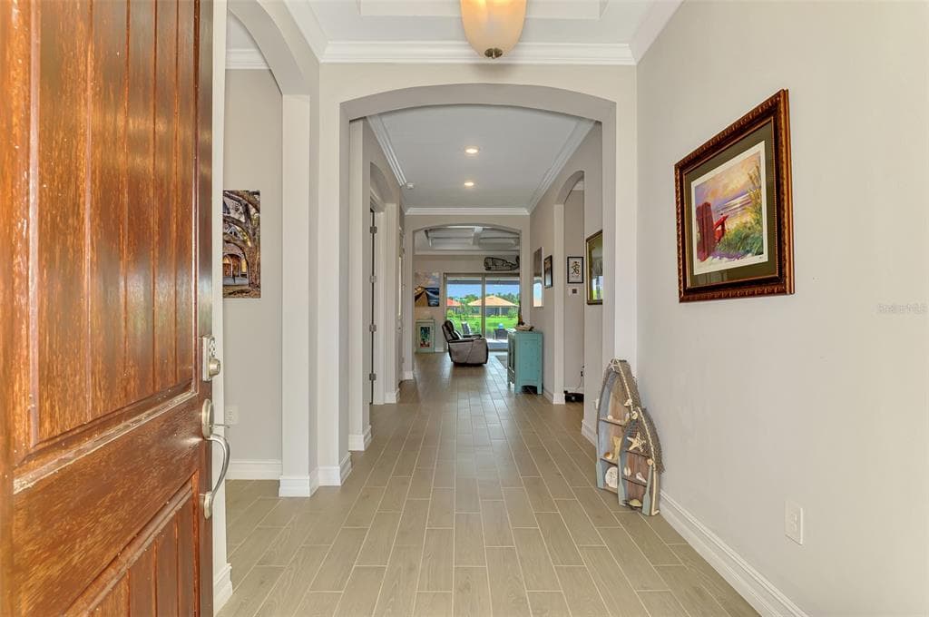 292 VILLORESI BOULEVARD photo 4