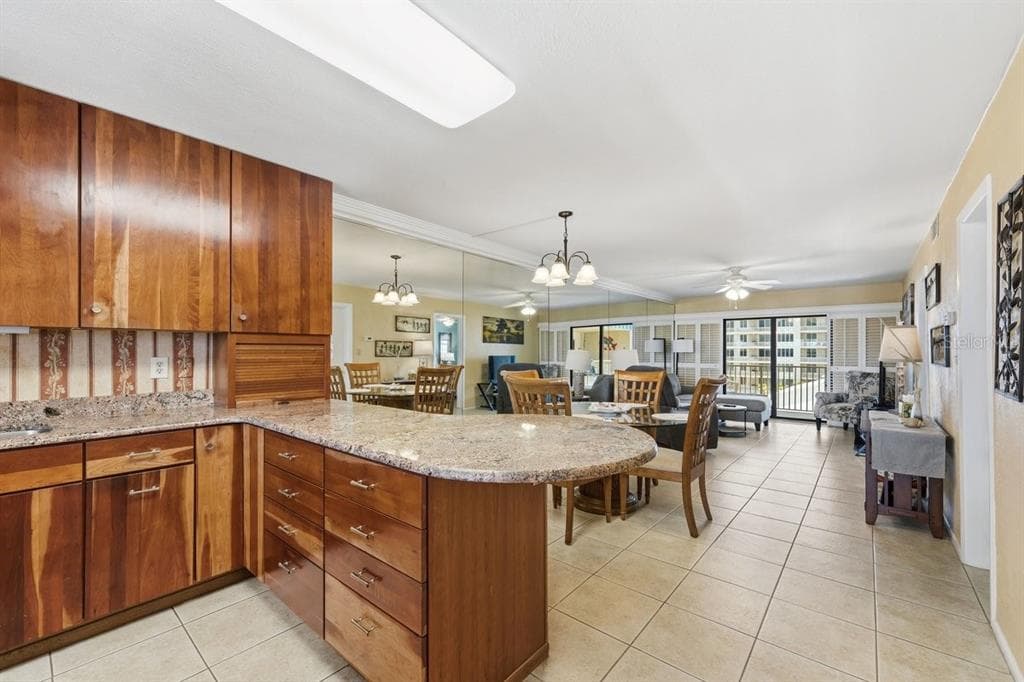 4201 S ATLANTIC AVENUE 503 photo 6
