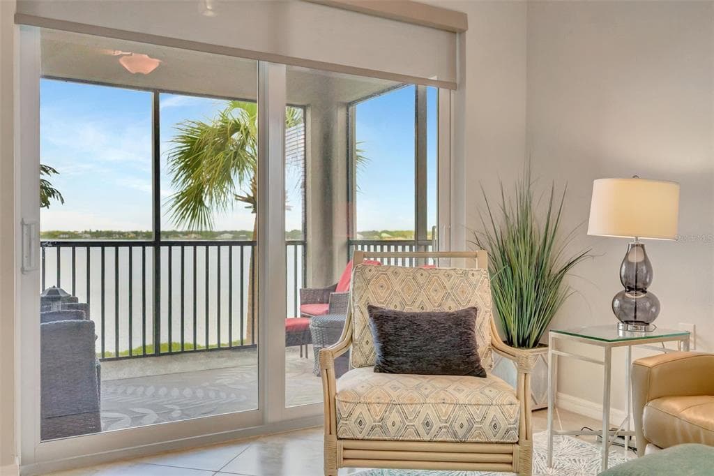 920 TIDEWATER SHORES LOOP 308 photo 8