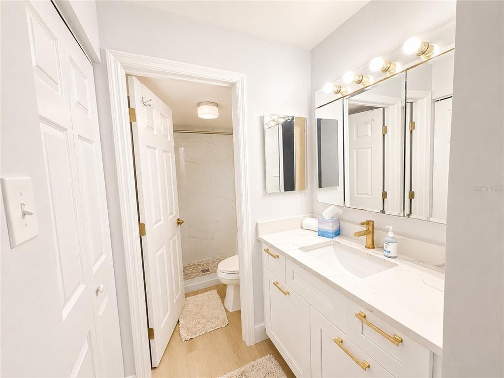 6051 SUN BOULEVARD 111 photo 17