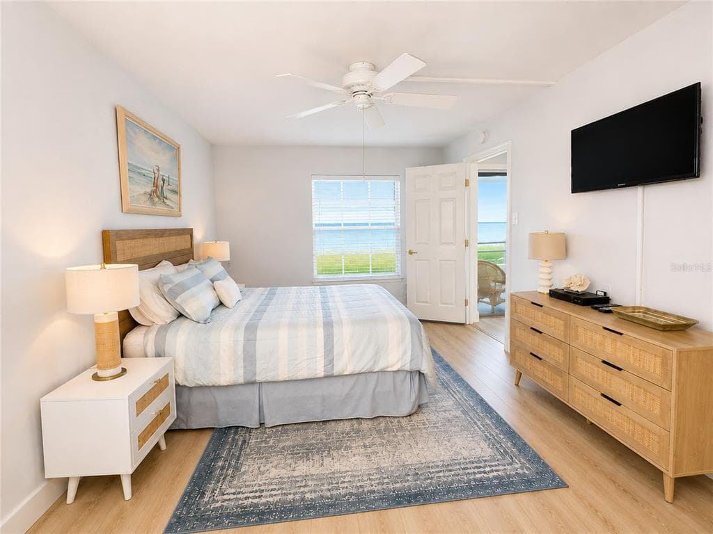 6051 SUN BOULEVARD 111 photo 15