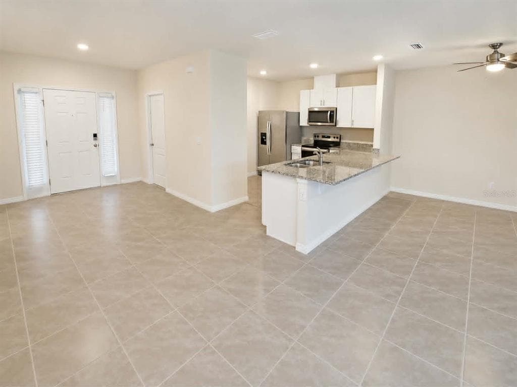 2732 SILVER CANOE DRIVE photo 12