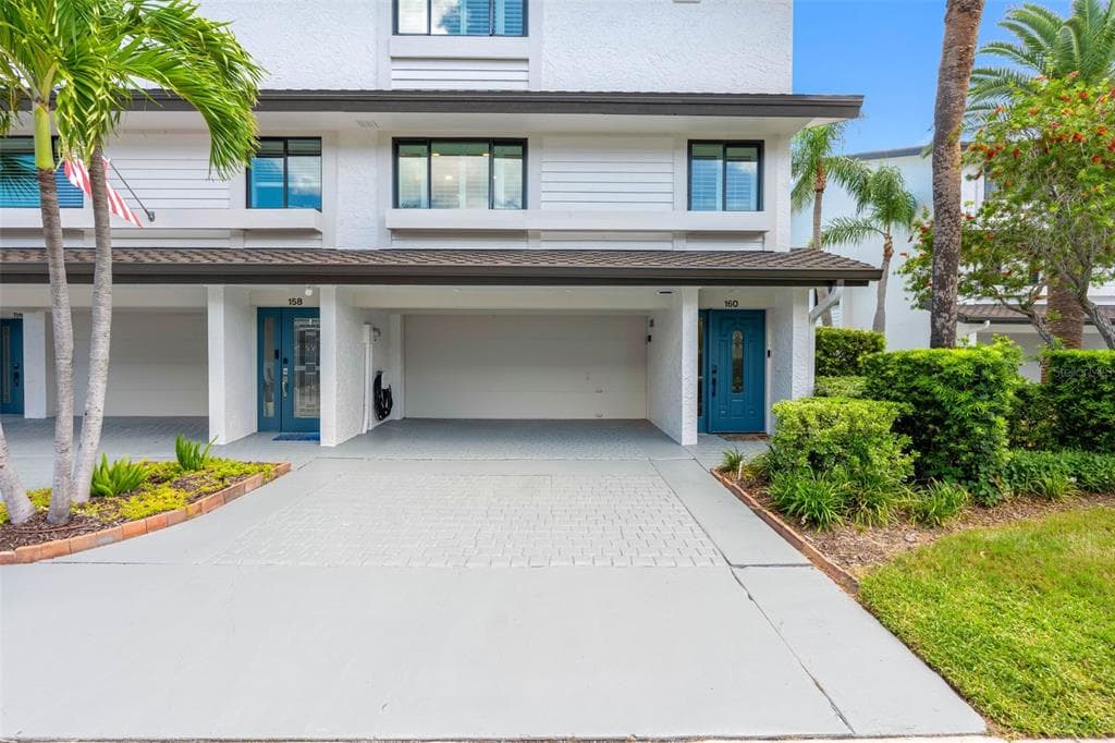 160 MARINA DEL REY COURT photo 18