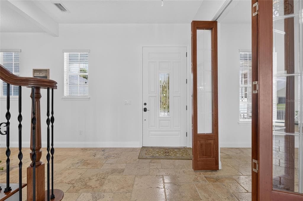 715 ISLEBAY DRIVE photo 14