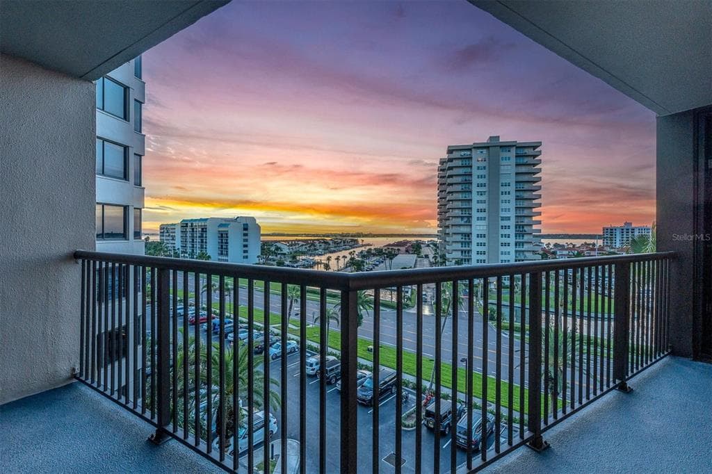 1600 GULF BOULEVARD 617 photo 20
