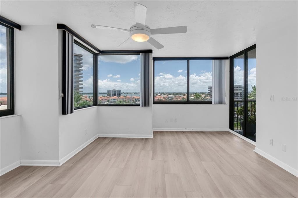 1600 GULF BOULEVARD 617 photo 14
