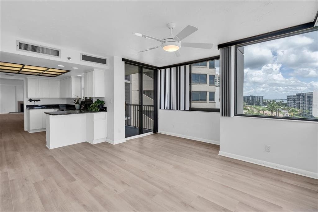 1600 GULF BOULEVARD 617 photo 11