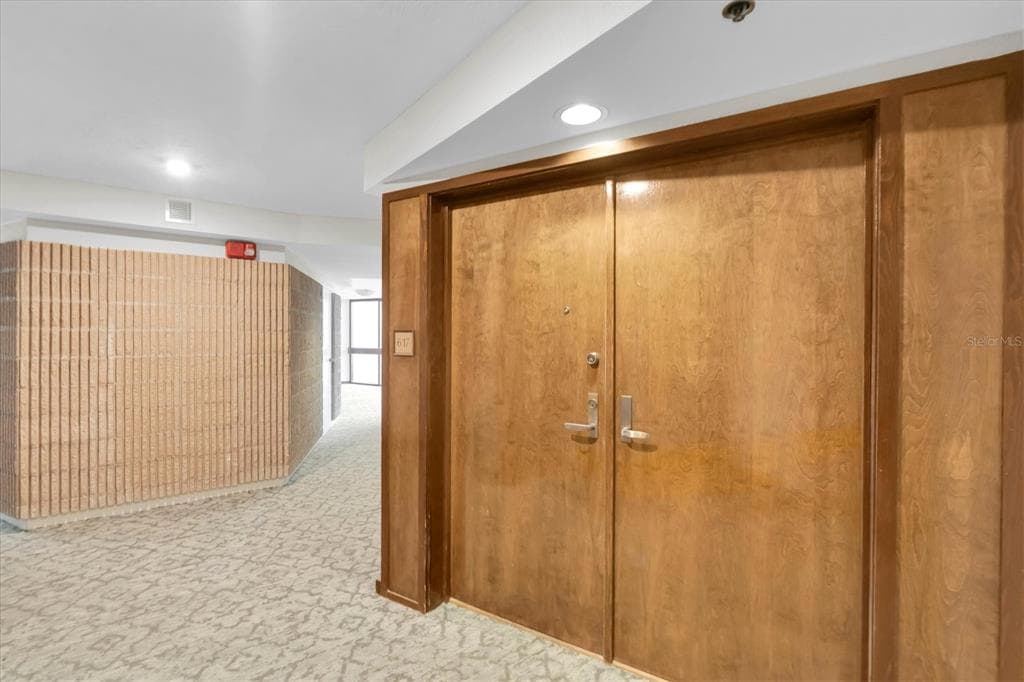 1600 GULF BOULEVARD 617 photo 4