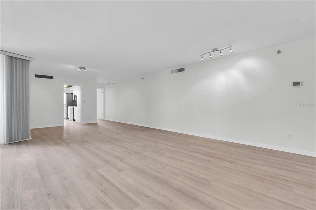 1600 GULF BOULEVARD 617 photo 8