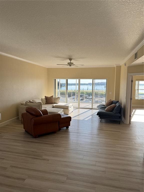 423 150TH AVENUE 1501 photo 7