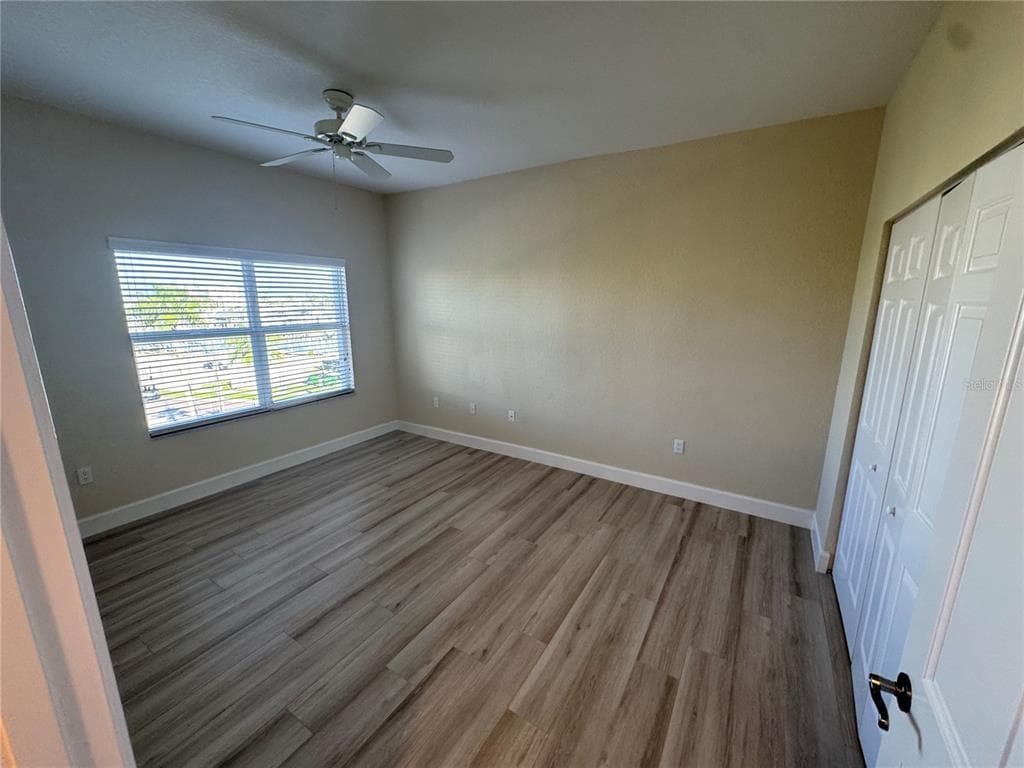 423 150TH AVENUE 1501 photo 15