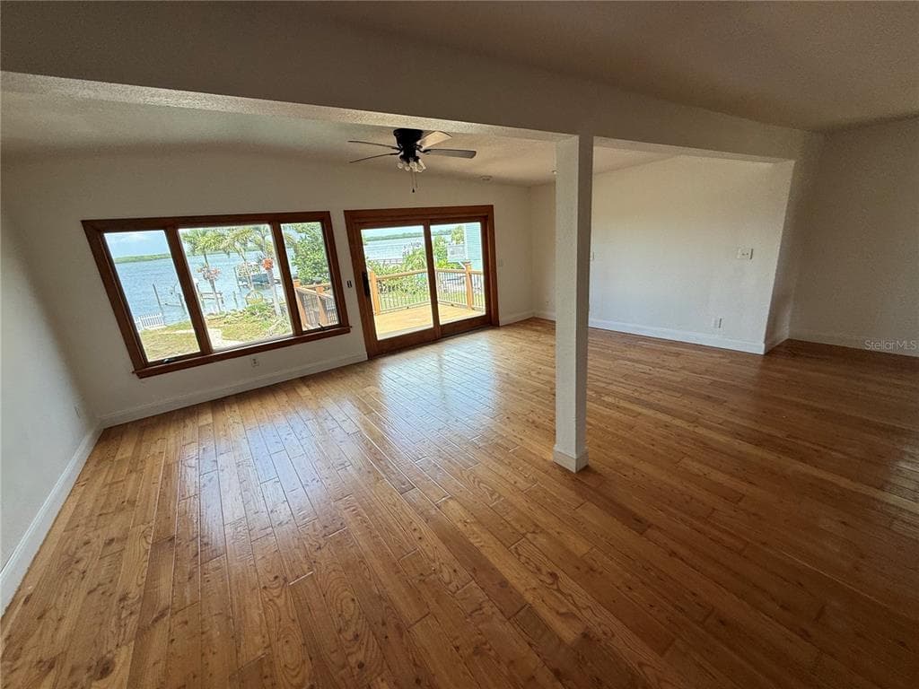 6111 BAYOU GRANDE BOULEVARD NE photo 7
