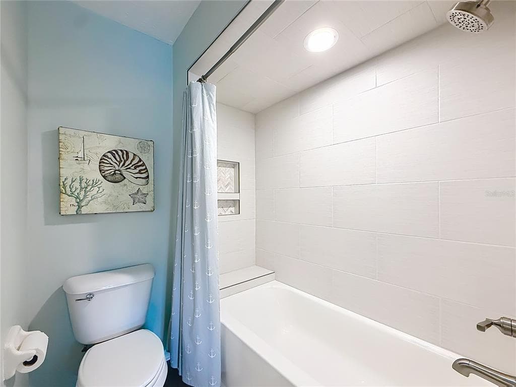 11122 W COVE HARBOR DRIVE 112 photo 24