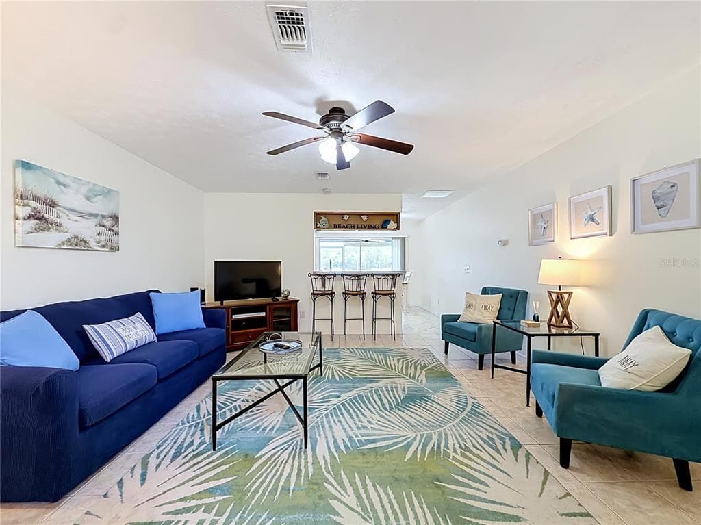 11122 W COVE HARBOR DRIVE 112 photo 8