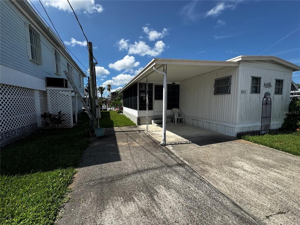 6810 GULL LANE photo 2