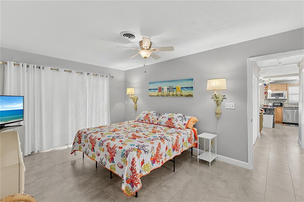 1205 TARPON CENTER DRIVE B4 photo 23