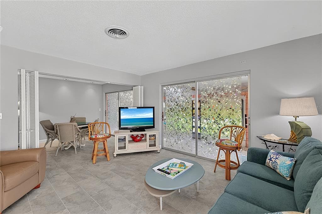 1205 TARPON CENTER DRIVE B4 photo 13