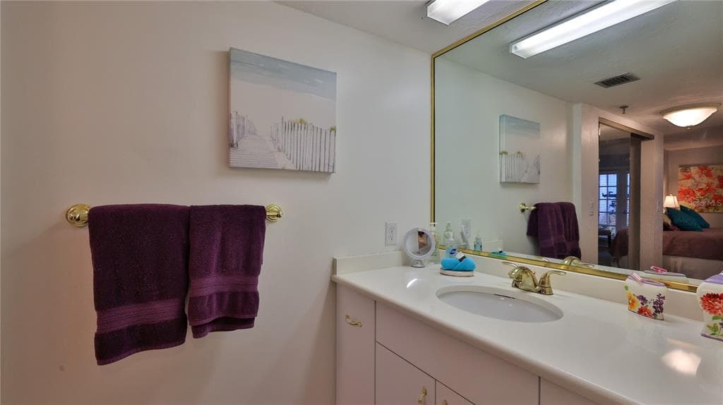 4139 S ATLANTIC AVENUE B204 photo 16