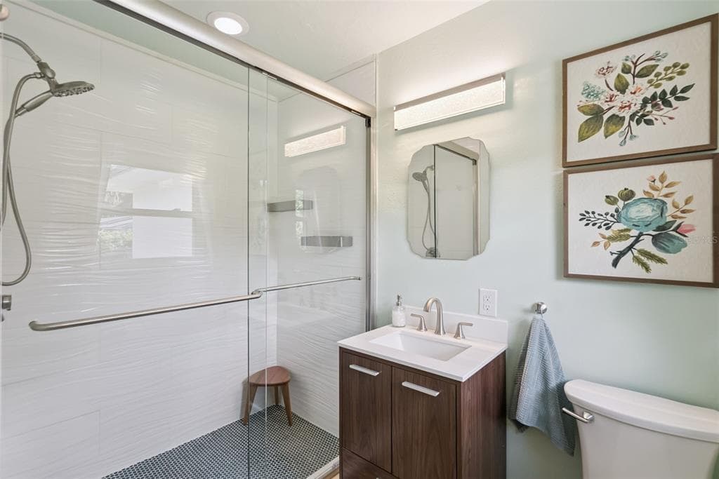 921 POWHATAN DRIVE photo 20