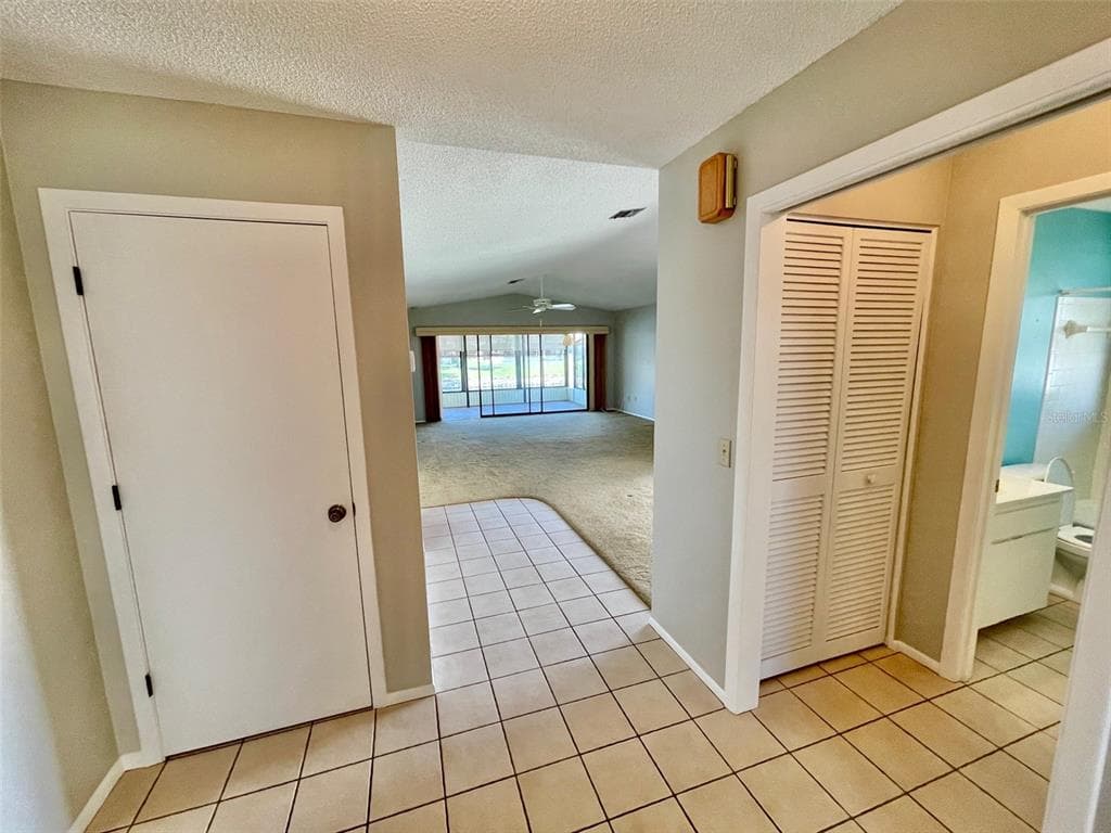 137 DRIFTING SANDS DRIVE photo 8