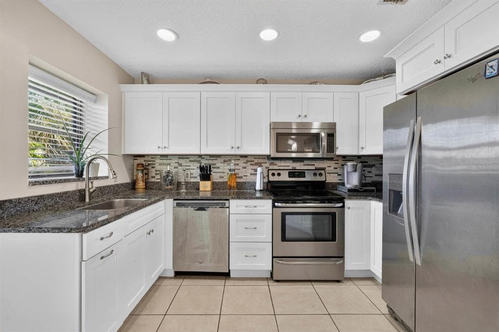 109 CORAL REEF COURT N photo 12