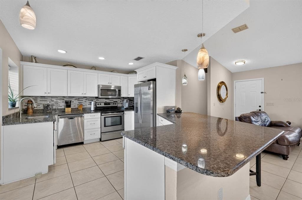 109 CORAL REEF COURT N photo 10
