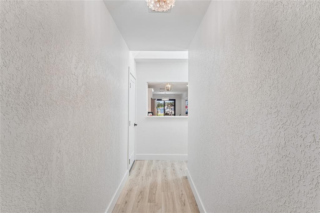 5531 MANATEE POINT DRIVE photo 14