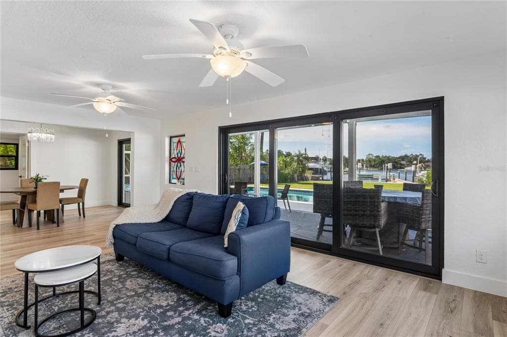 5531 MANATEE POINT DRIVE photo 8