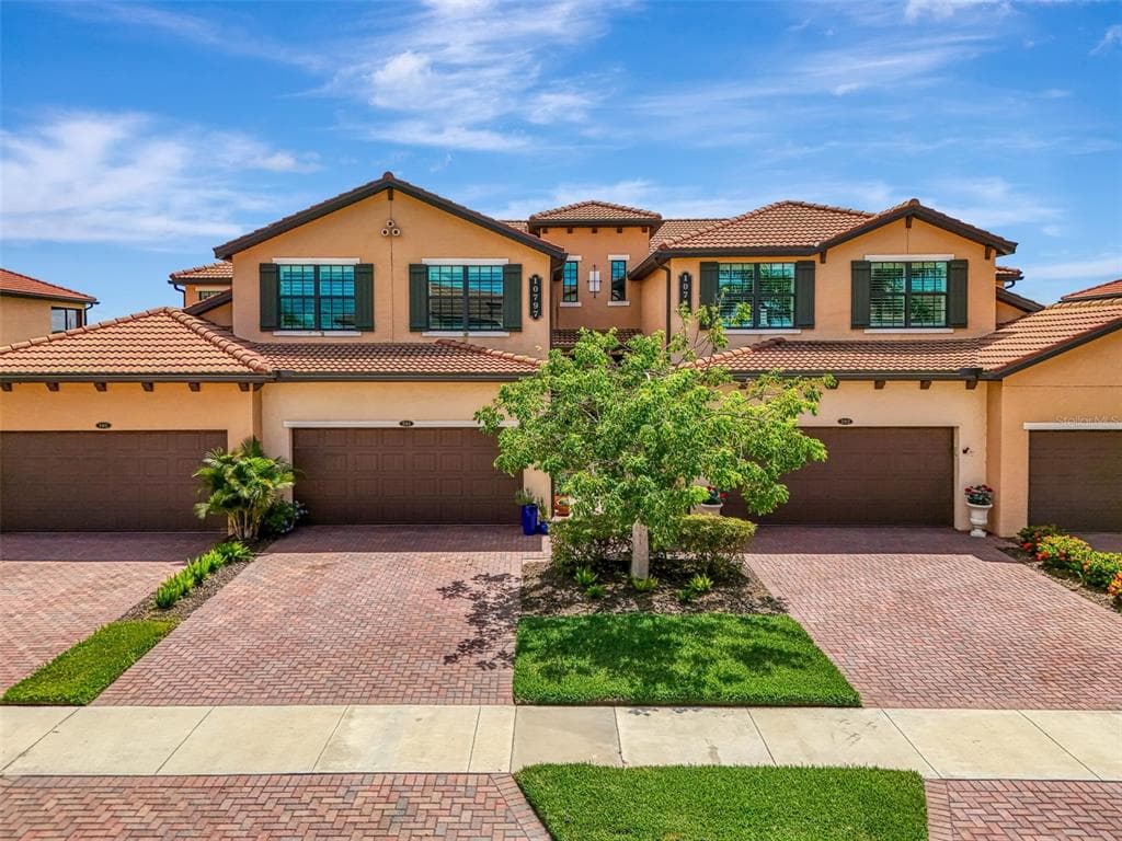 10797 TARFLOWER DRIVE 201 photo 5